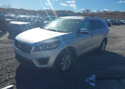 2017 Kia Sorento 2.4L Lx из США, поврежденный, VIN 5XYPG4A31HG234552